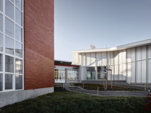 Schulhaus Wandermatte, Bienert Kintat Architekten